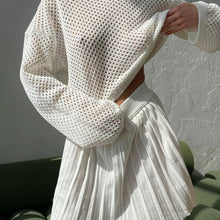 Vue produit — Hollow-out Knit Two-Piece Set Women Relaxed Sweater Pleated Mini Skirt