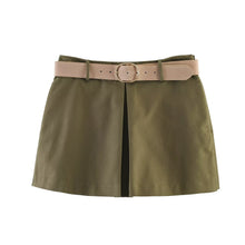 Vue produit — Commuting style with belt skirt and pants