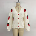 Cardigan tricoté femme à motif jacquard fraise, manches longues et col en V — coloris Off-white