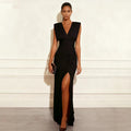 Solid color V-neck sleeveless slit dress — coloris Black