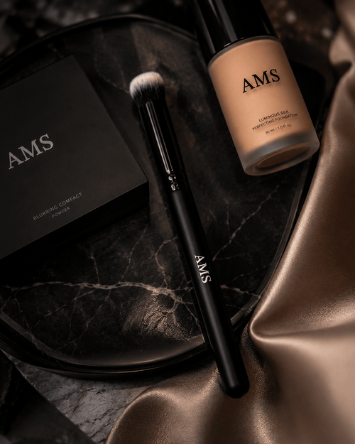 AMS Large Blurrer Brush - Professional Concealer Blending Brush - AMS Cosmetics