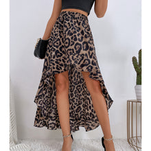Détail produit — Irregular leopard print skirt