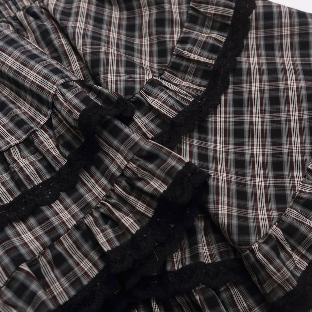 Heavy Black Lace Patchwork Plaid Skirt, Layered Ruffle Versatile Mini Skirt — détail