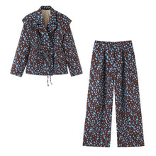 Vue produit — Modern polka dot belt suit+pants suit for women