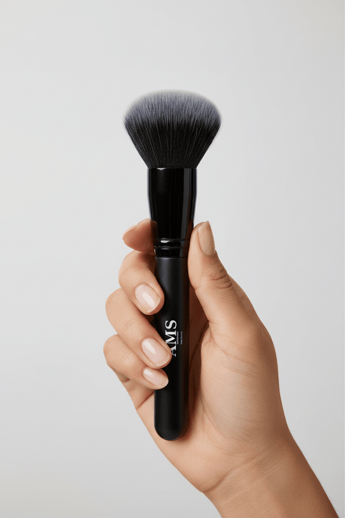 AMS Cosmetics Brush - In Hand Demo